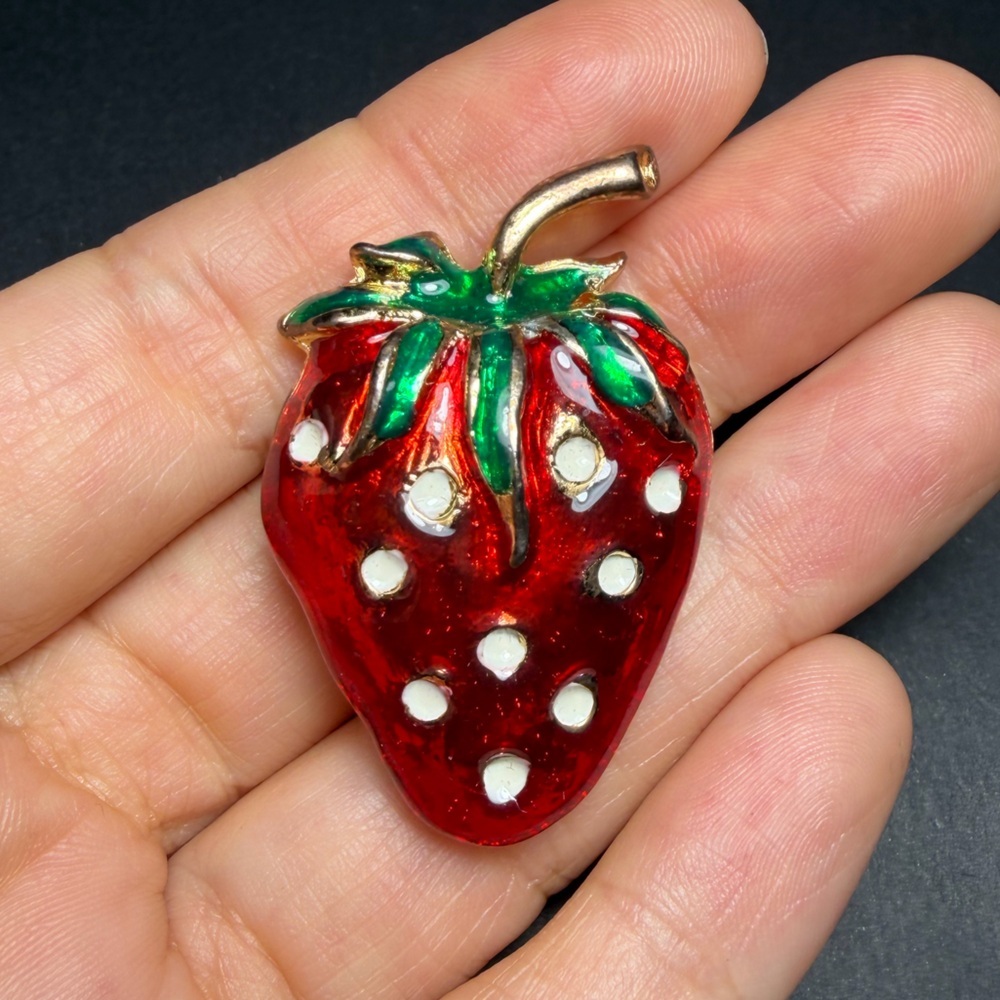 Vintage Red Enamel Strawberry Rhinestone Brooch Pin